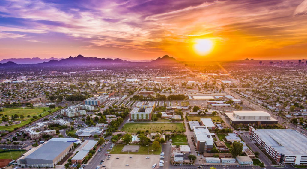 EDU AOC 30TopAccreditedOnlineBachelorDegreePrograms 17 GrandCanyonUniversity
