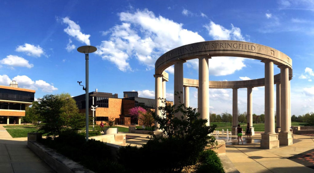 EDU AOC 30TopAccreditedOnlineBachelorDegreePrograms 24 UniversityofIllinois Springfield