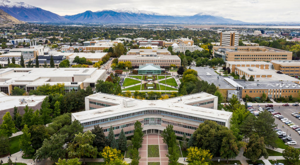 accredited online colleges in california