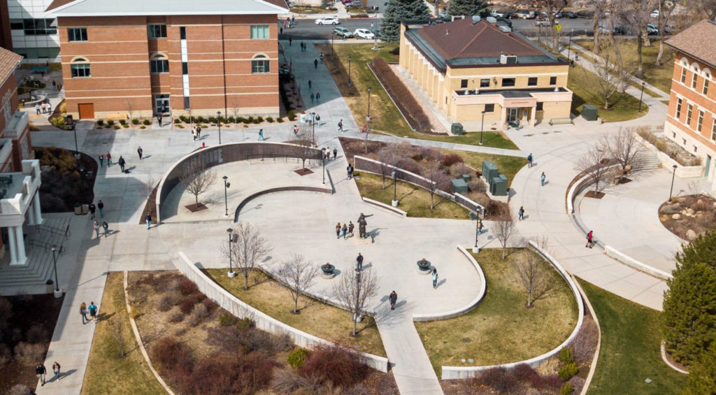 EDU AOC 30EasiestAccreditedOnlineCollegeProgramsforUndergrads 22 SnowCollege
