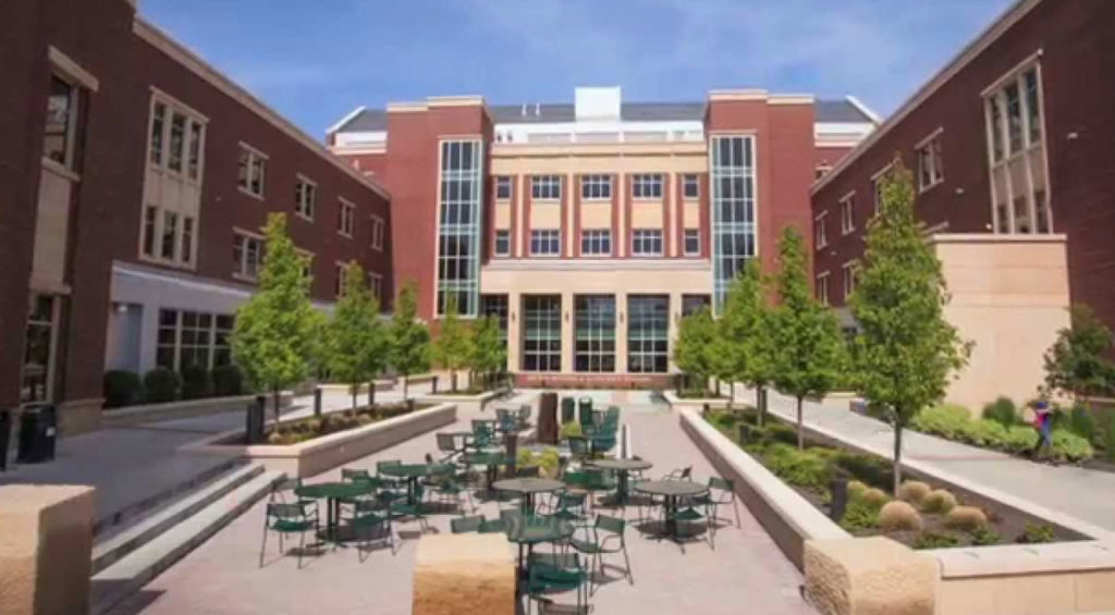 EDU AOC 30EasiestAccreditedOnlineCollegeProgramsforUndergrads 24 BoiseStateUniversity
