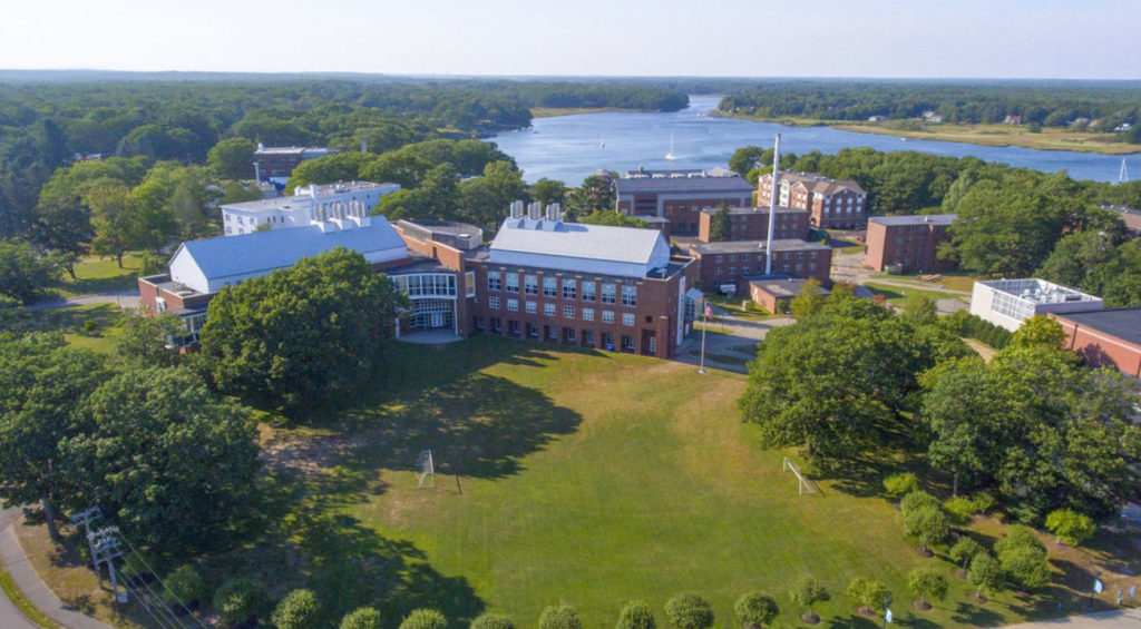 EDU AOC 20AccreditedOnlineCollegesforPhysicalTherapy UniversityofNewEngland