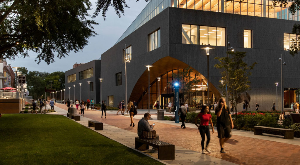 EDU AOC 30BestOnlineCollegesforVisuallyImpairedStudents TempleUniversity